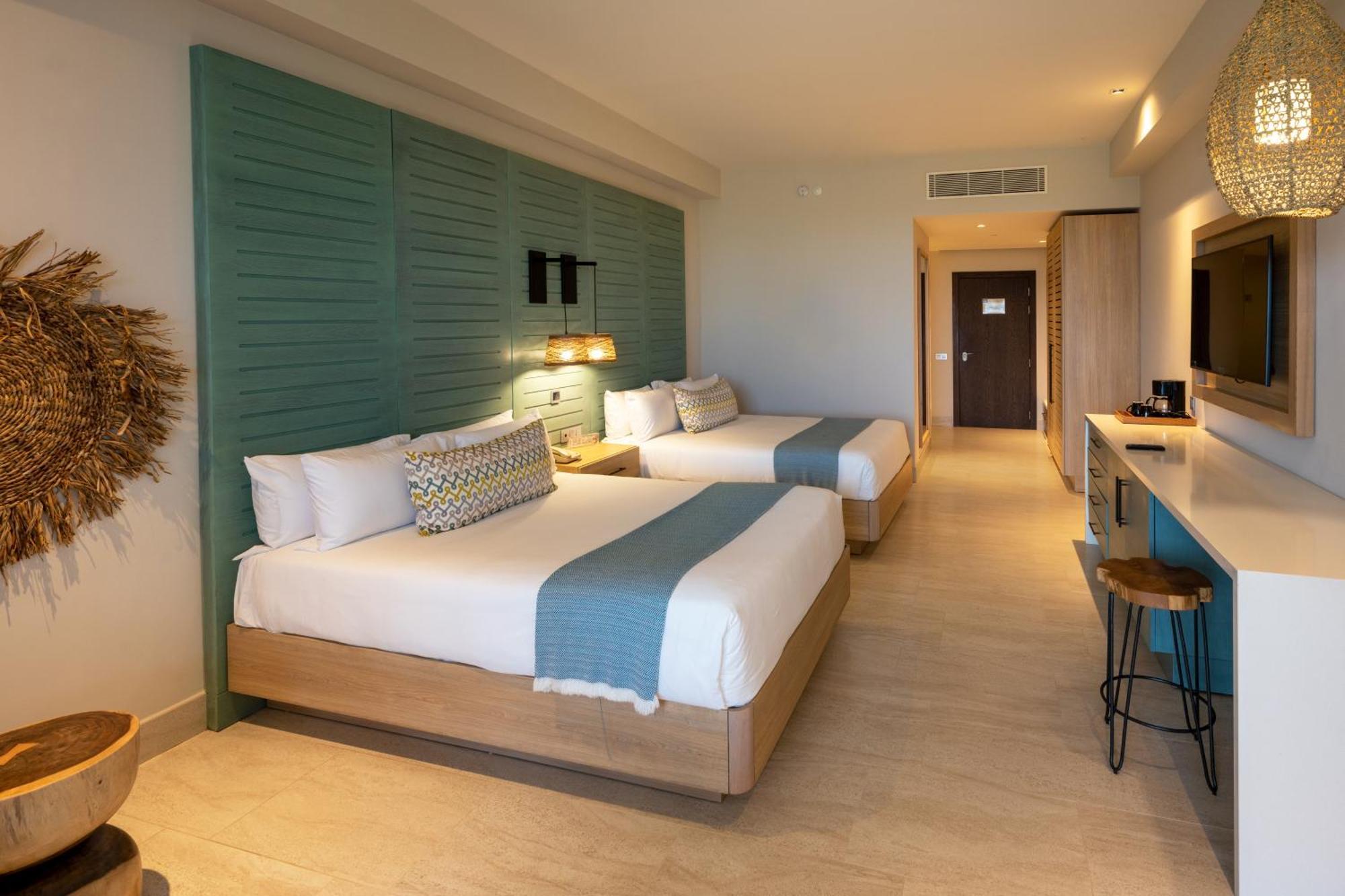 Lopesan Costa Bavaro Resort, Spa & Casino Punta Cana Ngoại thất bức ảnh Junior Suite