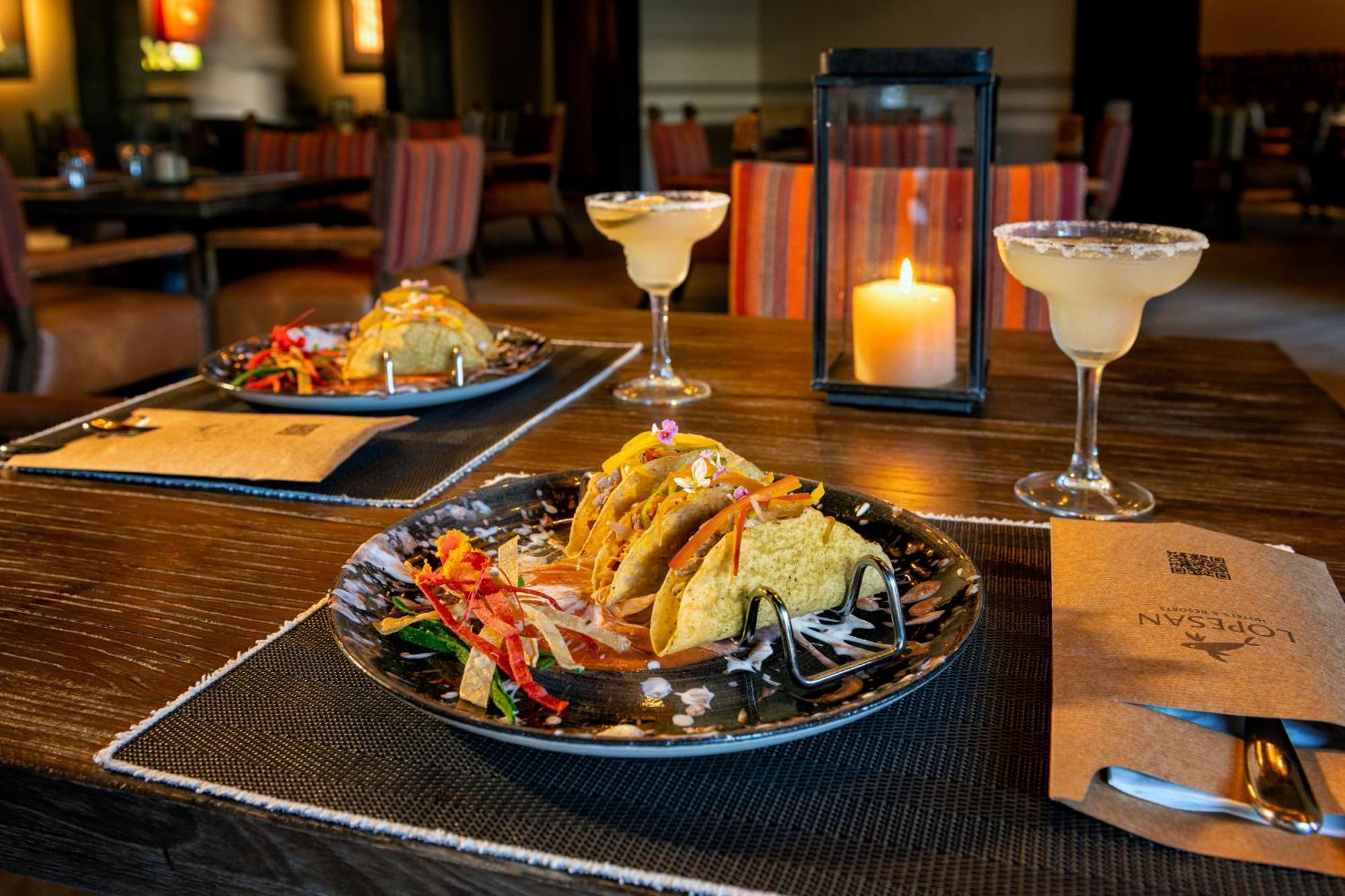 Lopesan Costa Bavaro Resort, Spa & Casino Punta Cana Ngoại thất bức ảnh Tacos